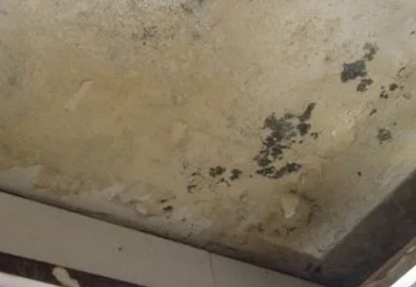 慈溪阳台漏水维修公司分享下慈溪卫生间渗水维修需要注意哪些问题。